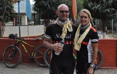 Steve Lahey Cycling on the  tour with redspokes